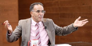 الغلوسي: الهجرة إلى سبتة جرس إنذار.. والانتخابات فرصة لمحاسبة الفاسدين