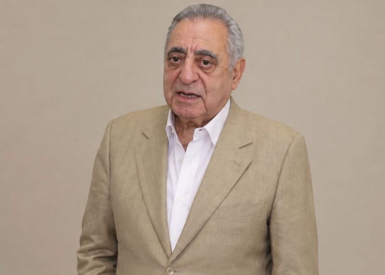 النقيب زيان من زنزانته: شكراً لكل من تضامن معي