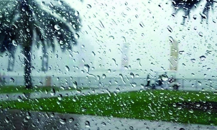 نشرة إنذارية: زخات رعدية وحرارة بـ40 درجة ورياح عاصفية تضرب عدة مناطق