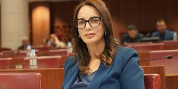 الملك يعفي ماديحة خيير من مهامها بطلب من المنصوري