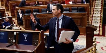حل البرلمان الإسباني يطيح بمشروع تجنيس الصحراويين
