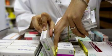 وزارة الصحة تخفض أسعار أدوية السرطان والأمراض المزمنة